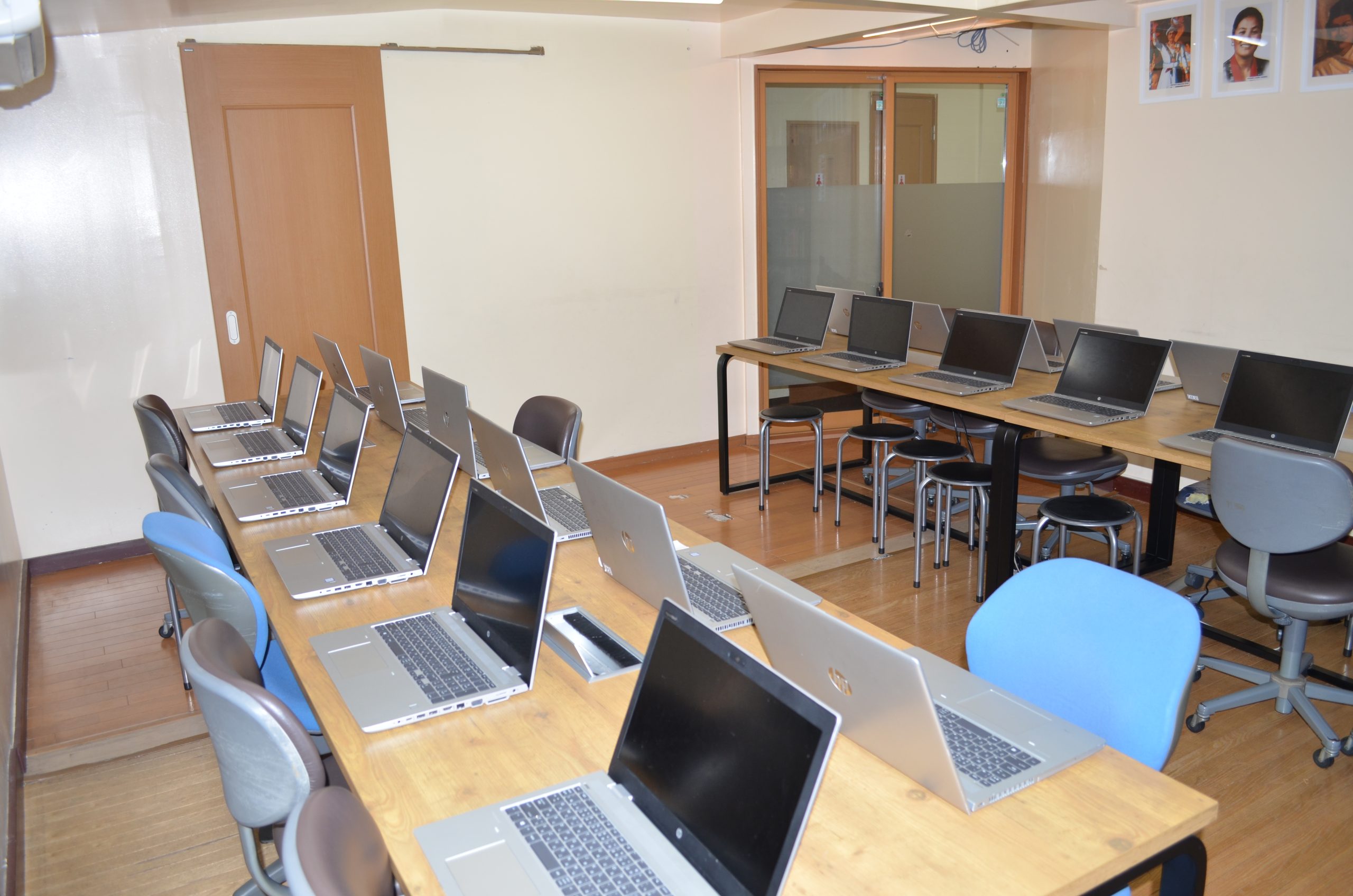 Modern Classroom